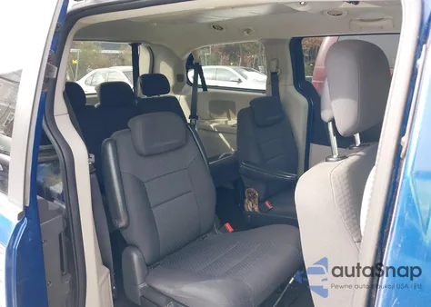 2010 Dodge Grand Caravan Sxt из США, поврежденный, VIN 2D4RN5D10AR444448